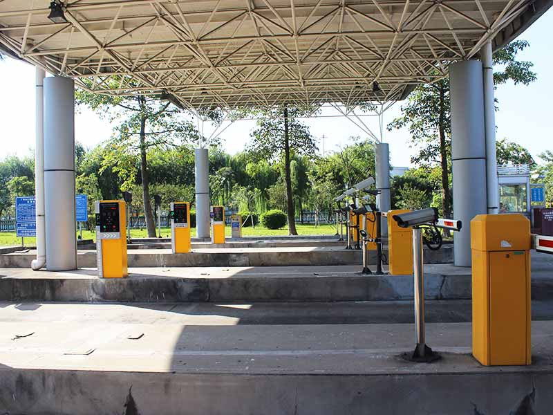 車(chē)牌識(shí)別系統(tǒng)在高速公路上有什么作用？